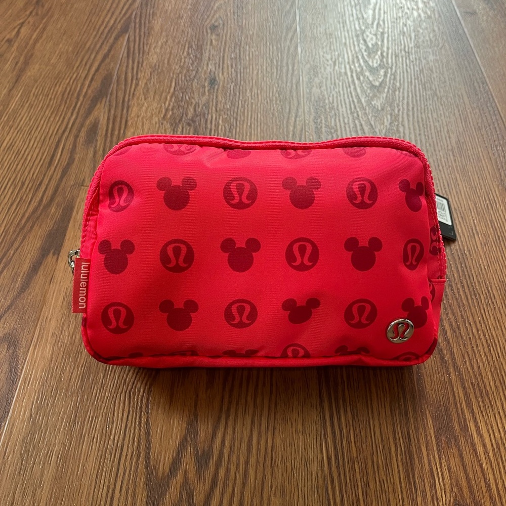 Brand New Lululemon x Disney Everywhere Belt Bag! “Disney Classic Pink”